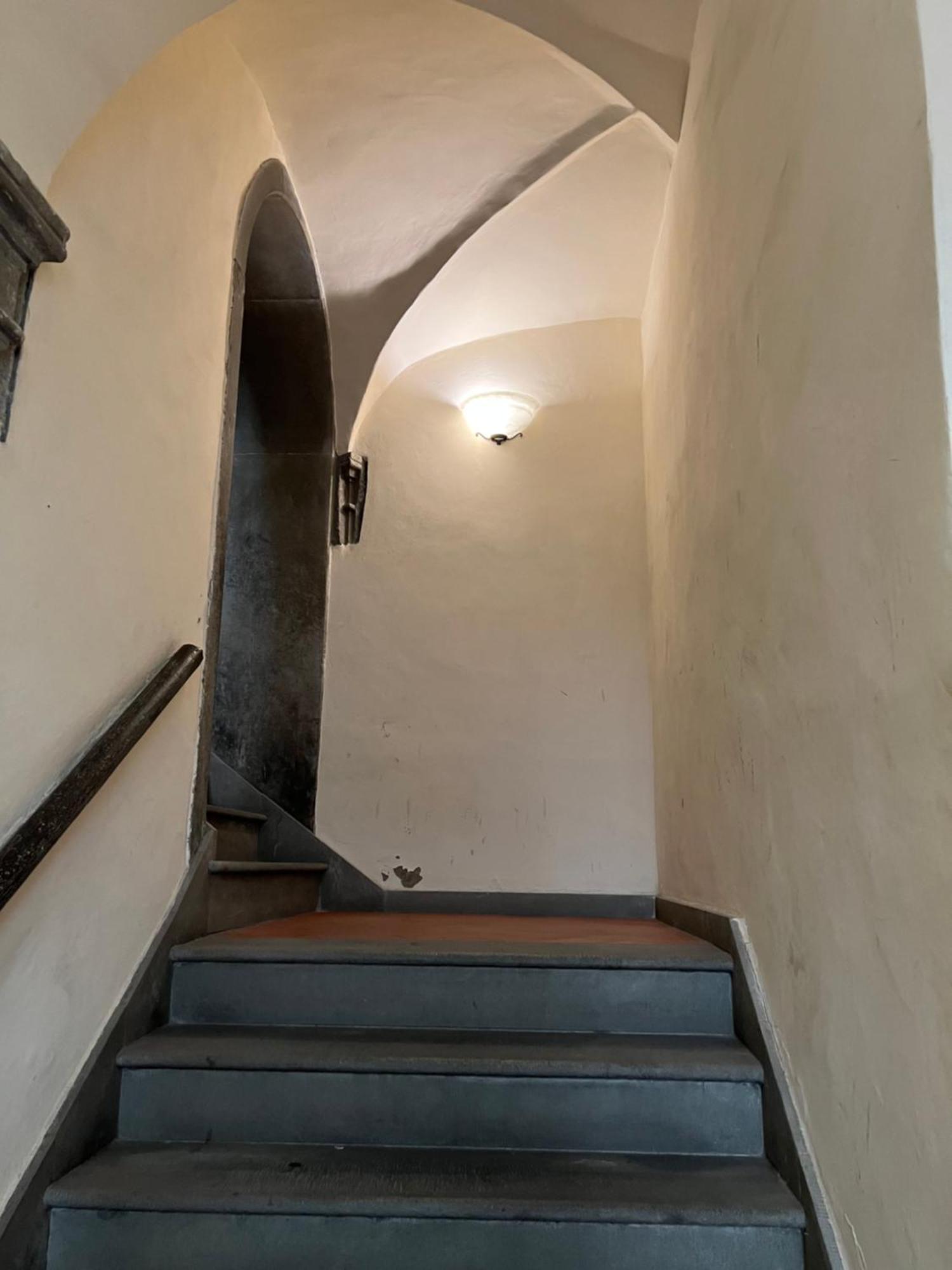 Al 106 Apartment Free Wi-Fi 5 Min Dalla Stazione Прато Экстерьер фото