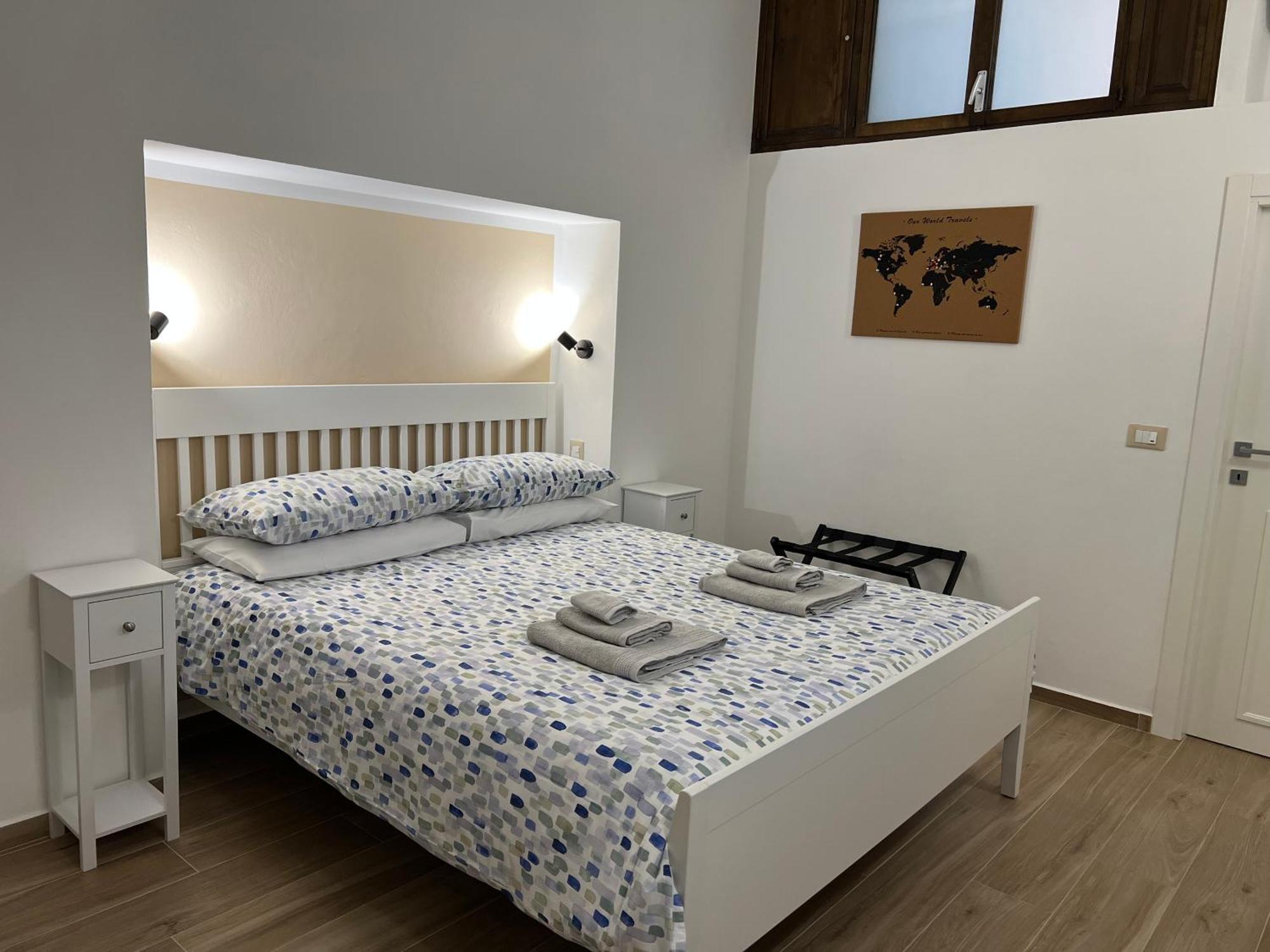 Al 106 Apartment Free Wi-Fi 5 Min Dalla Stazione Прато Экстерьер фото