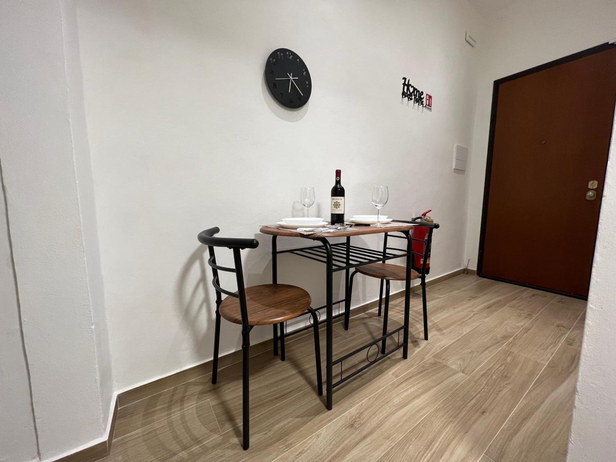 Al 106 Apartment Free Wi-Fi 5 Min Dalla Stazione Прато Экстерьер фото